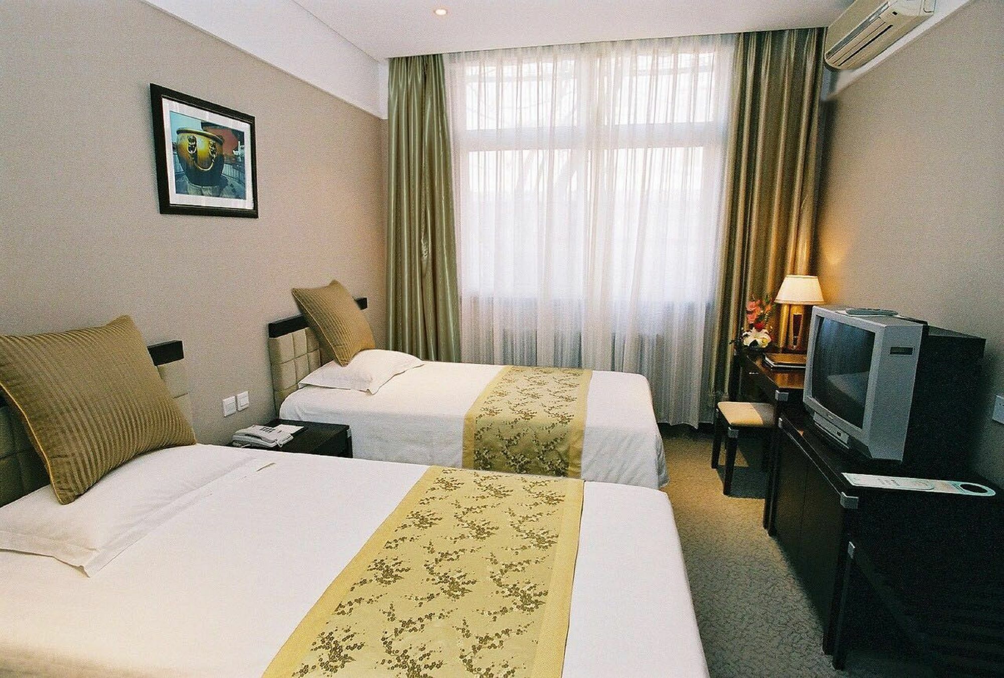 Xiyuan Hotel Beijing Room photo